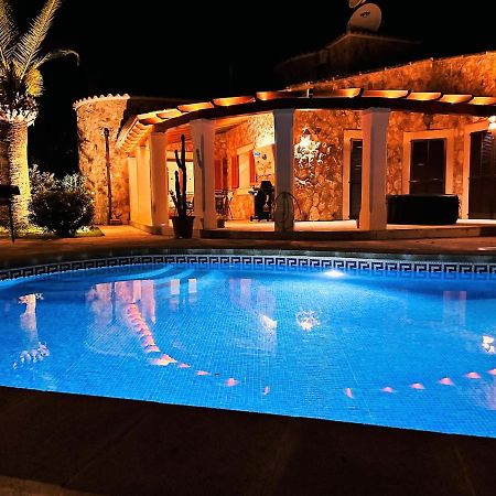 Villa Sanchez In Strandnahe Mit Pool, Jacuzzi, Klima, Wifi, Gas Bbq Santanyi Luaran gambar