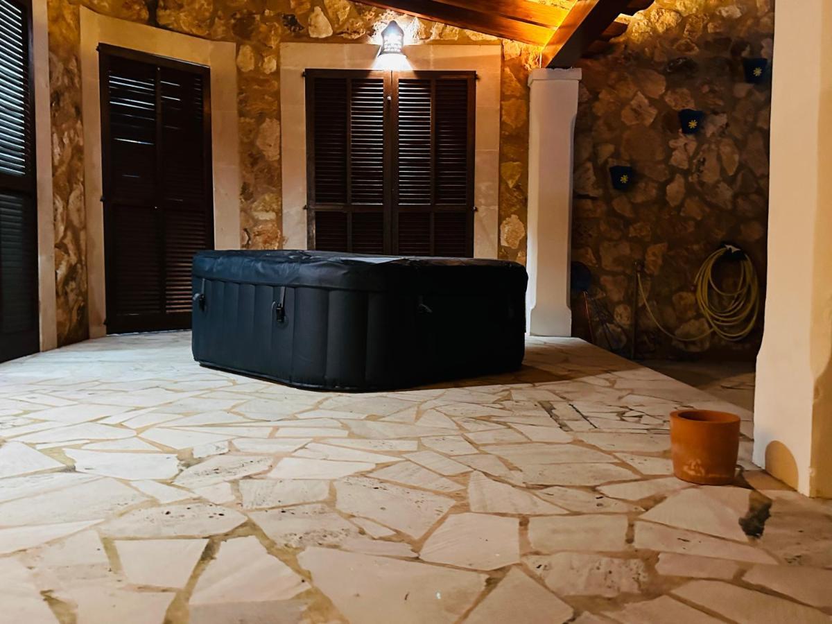 Villa Sanchez In Strandnahe Mit Pool, Jacuzzi, Klima, Wifi, Gas Bbq Santanyi Luaran gambar